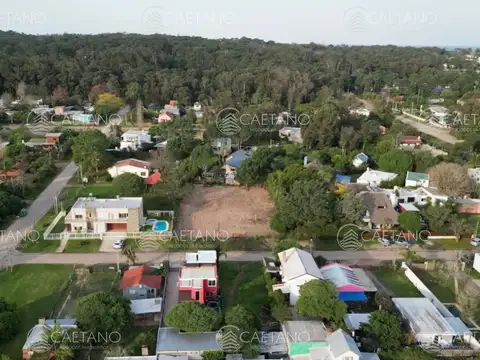 Terreno en Venta en La Barra, USD 115.000