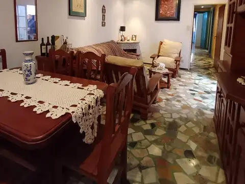 Galpon en Venta en Flores, USD 739.000