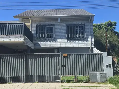 Casa en venta Moron.