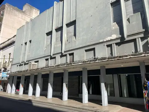 RIOJA AL 900 AQLUILER LOCAL EN ROSARIO