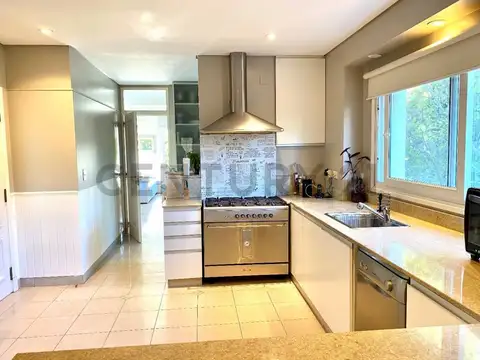 Casa en Venta 2025 años