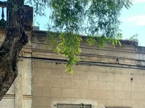 Zapiola, San Antonio de Areco 300