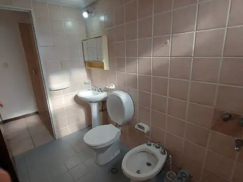 Departamento 4 ambientes con 1 baño