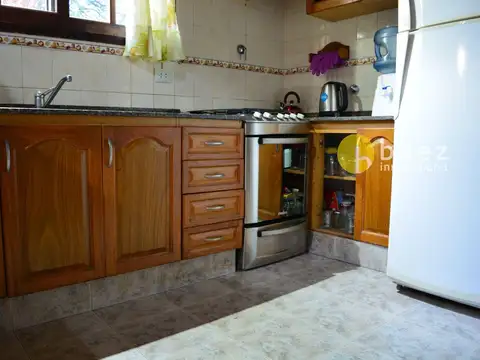 CASA EN ZONA ALTA DE LOS MOLLES