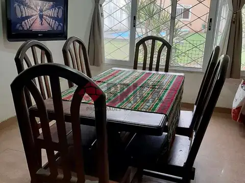 Casa 5 ambientes con 3 baños
