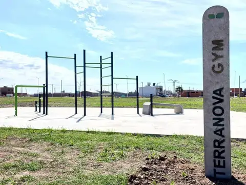 Terreno en Venta 10  mts Fondo