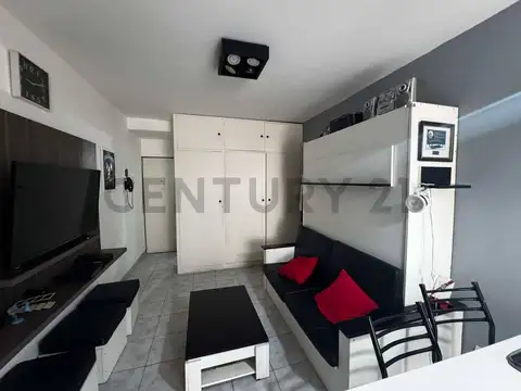 Av Colón 2600, Piso 0