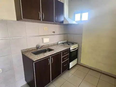 Departamento Monoambiente  en Alquiler en Sáenz Peña, Tres de Febrero, G.B.A. Zona Oeste