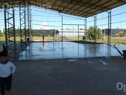 Galpon en Alquiler 30  mts Frente