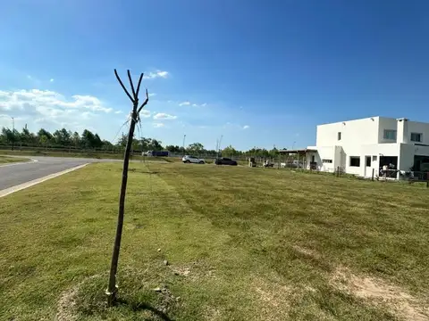 Terreno en Venta en Puertos - Barrio Amarras, USD 107.000