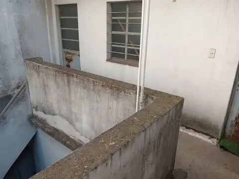 Monseñor Piaggio 100