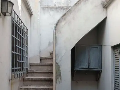 Local en Venta Via Pública