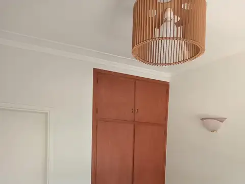 Oficina en Alquiler en Banfield, $ 150.000