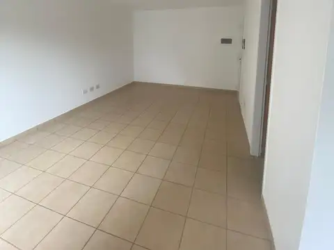 Departamento en alquiler en Moron Sur