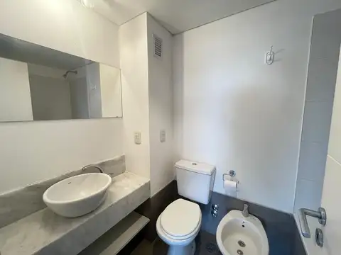 Departamento en Alquiler con 1 cocheras