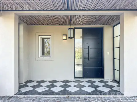 Casa en Venta en El Cantón - Barrio Islas, USD 348.000