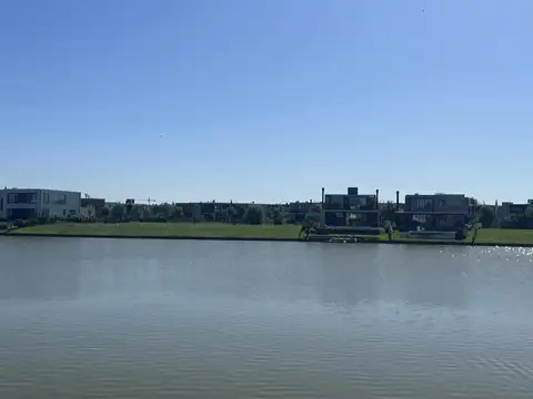 Terreno en Venta en Nordelta Carpinchos, USD 360.000