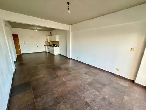 Depto en alquiler-  3 amb con balcón en V Ballester