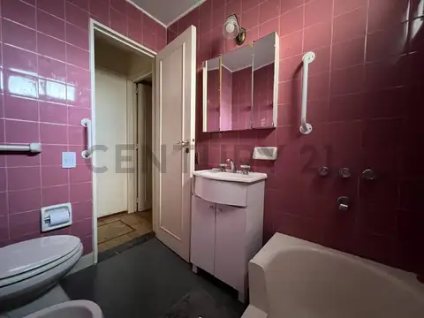Departamento 3 ambientes con 2 baños