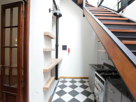 PIEDRAS 700, Piso P.B.