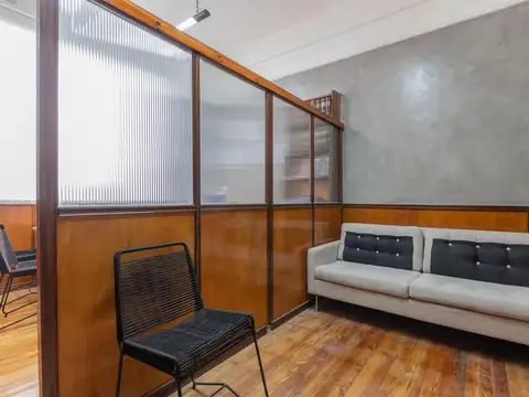 Oficina en Venta en San Nicolás, USD 14.900