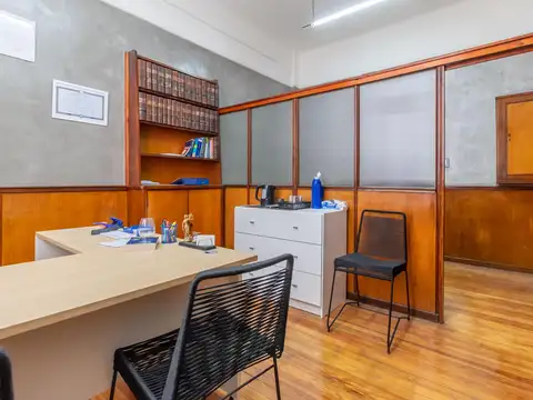 Oficina en Venta 50 años