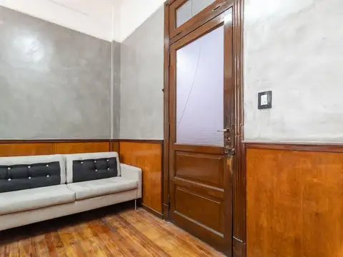 Oficina en Venta 50 años