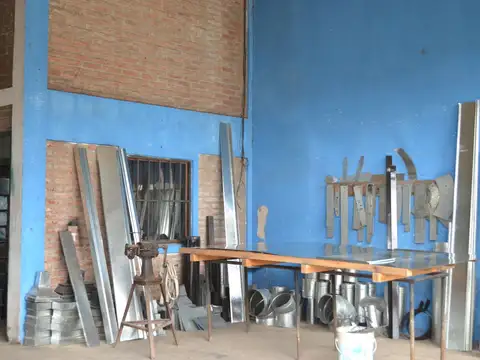 Galpon en Venta en La Plata, USD 95.000