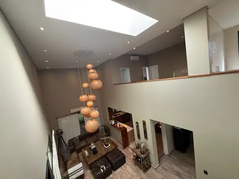 VENTA| Casa de 3 dormitorios y pileta climatizada en Barrio Castaños - Nordelta