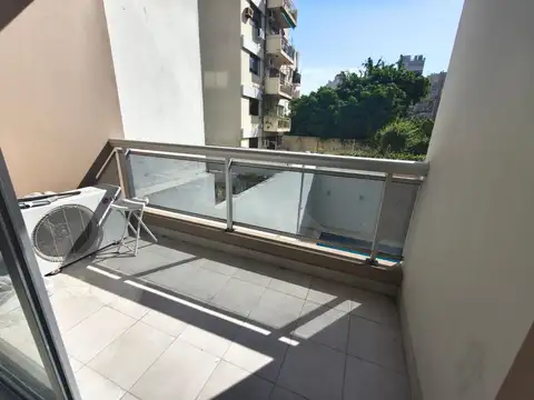 Departamento en Alquiler con 1 cochera