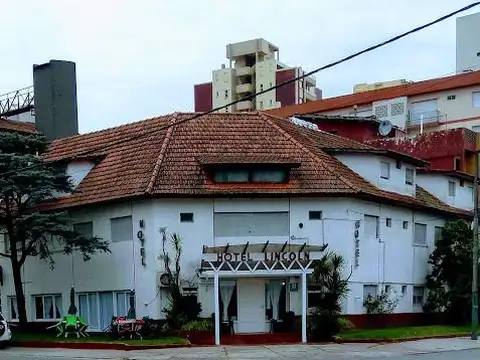 Hotel en Venta 40 años