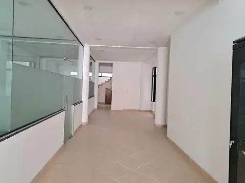 Local en Venta en Tres Cruces, USD 450.000