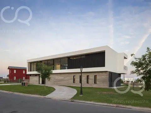 CASA EN VENTA BUENOS AIRES GOLF