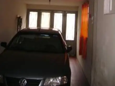 VERSALLES,Casa,4amb,cochera,a refaccionar,oportunidad,