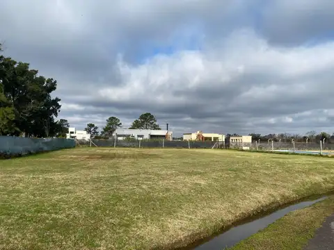 Terreno en Venta 24  mts Frente