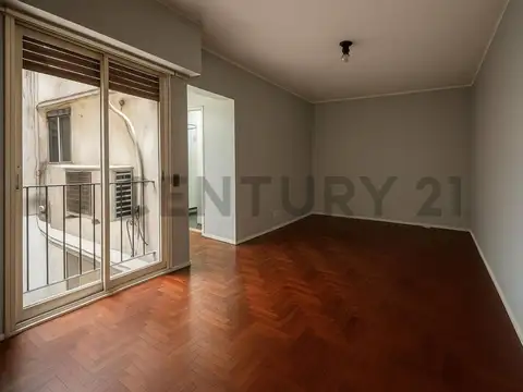 Saenz Peña 600, Piso 1