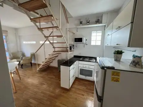 2 ambientes en Duplex ,Cañitas disponible