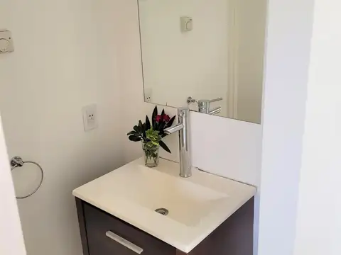 Excelente Departamento en pleno Las Cañitas - NO PAGA EXPENSAS NI ABL NI AGUA