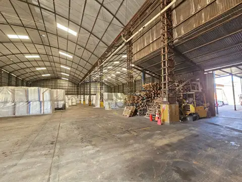 Galpon en Venta en Bella Vista, USD 1.800.000