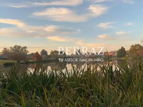 Venta lote de 1177 m2 al Agua CC San francisco Manzanares Pilar