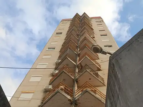 DEPARTAMENTO 2 AMBIENTES - CENTRO, RESISTENCIA