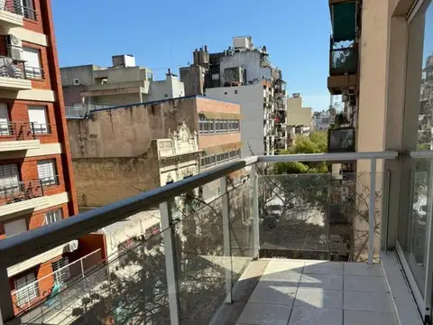 Humahuca 4200 , Piso 4