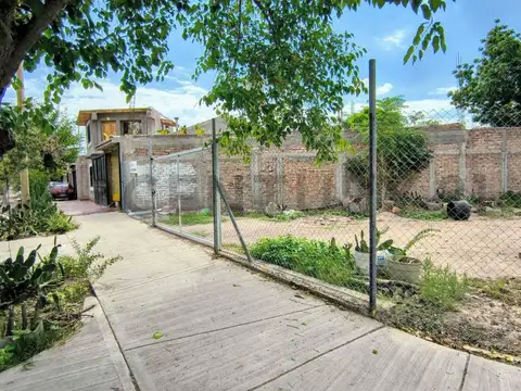 Los Tulipanes 4400, Piso 0