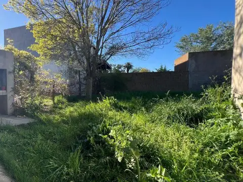 Casa en venta - 2 Dormitorios 1 Baño - Mercedes