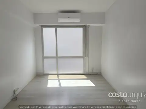 Av. Corrientes  al 700