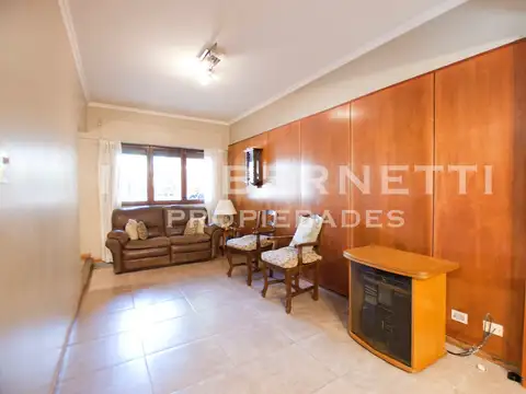 Depto Tipo Casa en Venta en Villa Urquiza, USD 180.000