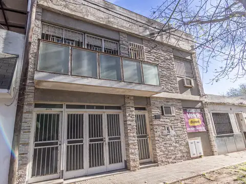 GABOTO AL 2600 CASA EN VENTA 5 DORMITORIOS - ROSARIO