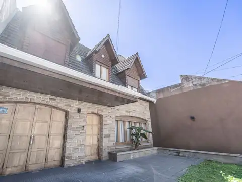 Casa en Alquiler de 3 dormitorios