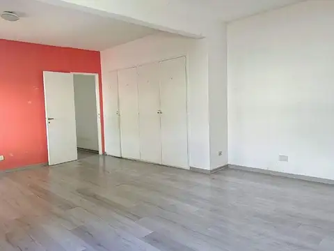 Departamento en Venta en Bernal Oeste, USD 32.000