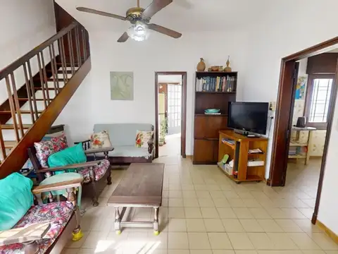 Depto Tipo Casa en Venta de 4 ambientes